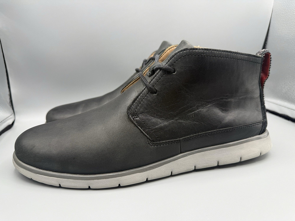 UGG Freamon Black Leather Waterproof Chukka Ankle Boots 1017277 Men’s Size 11